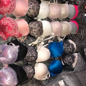 Victoria’s Secret bras
